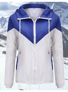 Women's Waterproof Rain Jacket Lightweight Hooded Active Outdoor Raincoat Windbreaker with Pockets